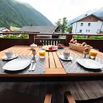 Falwesuna Apartman