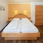 Apartament Falwesuna *