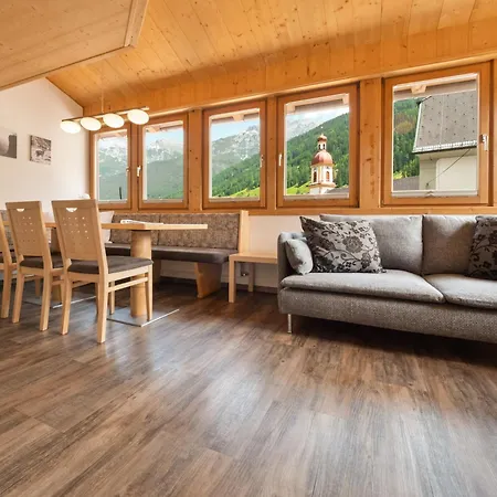 Sonne, Mond Und Sterne Neustift im Stubaital